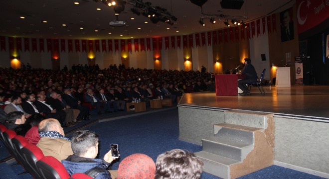 Erzurum’da ‘Bir Bilenle Bilge Nesil’ yazar öğrenci buluşmaları 